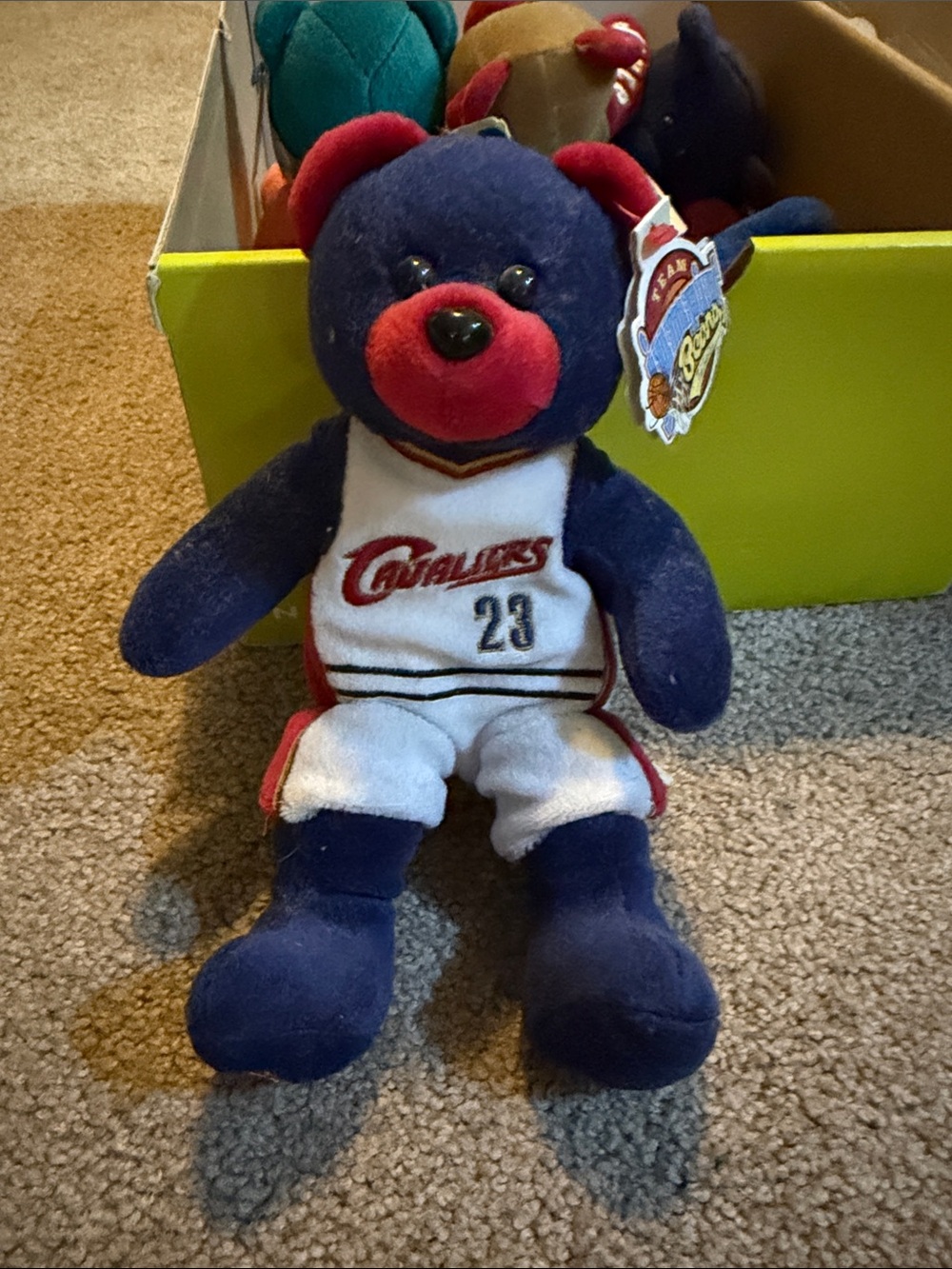 Authentic LEBRON JAMES CLEVELAND CAVALIERS - Plush Bear Navy & Red Jersey (23)